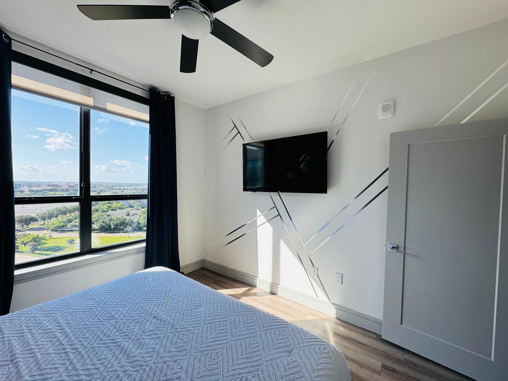 Nrg Medlux Haven Premier Retreat Apartment Houston Exterior photo